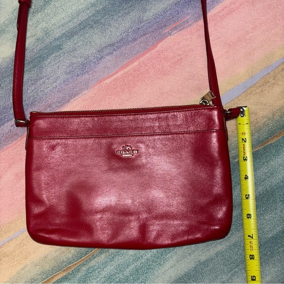 Coach red crossbody bag with matching insert pouch - Picture 10 of 16